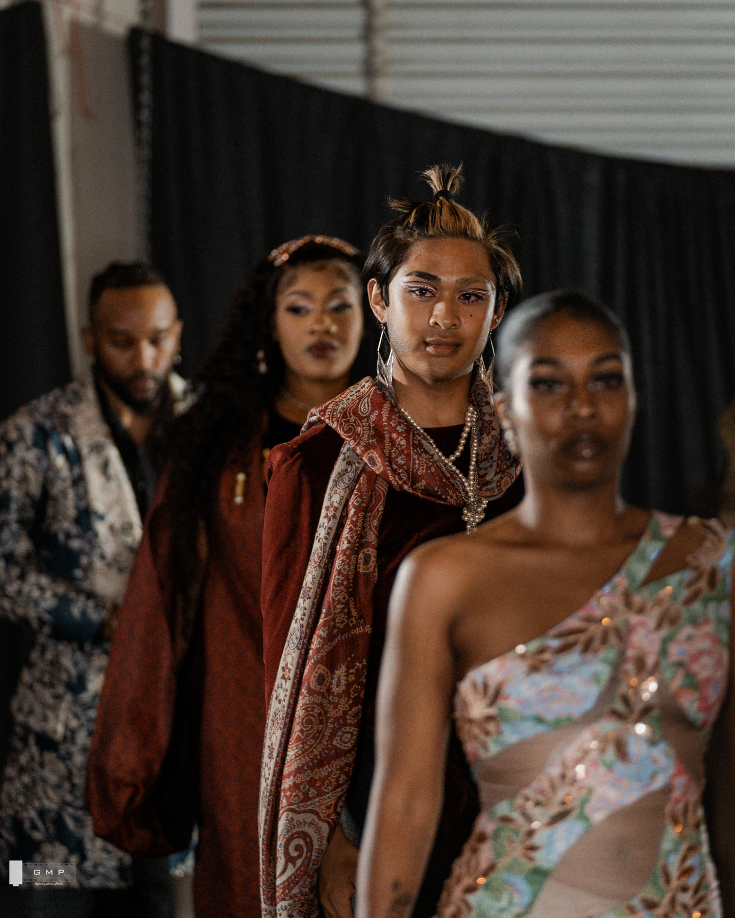 Group look, Run of show